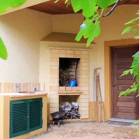 Welcoming House With Mountain View In * Porto Santo