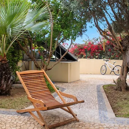 Welcoming House With Mountain View In * Porto Santo