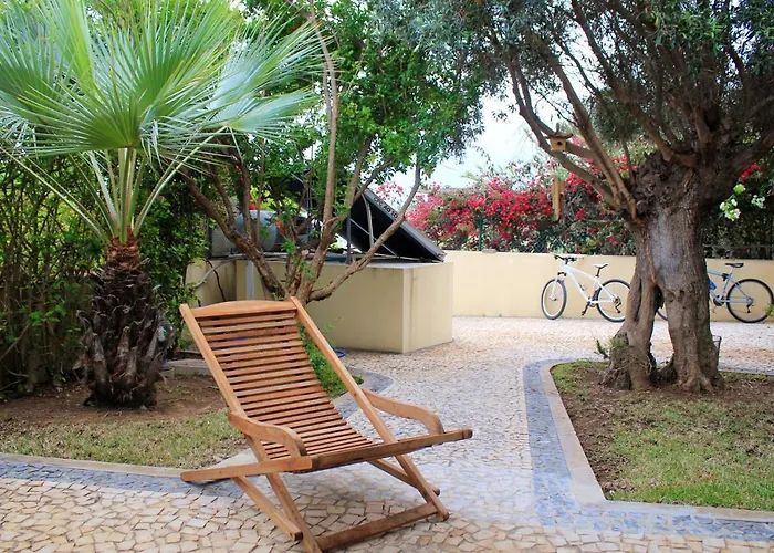 Welcoming House With Mountain View In Semesterbostad Porto Santo
