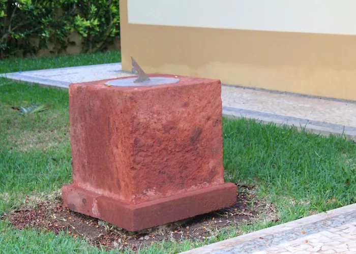 Welcoming House With Mountain View In *