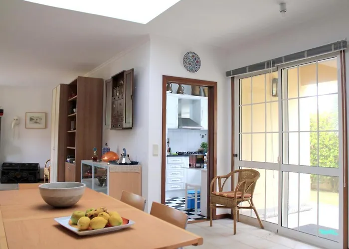 Semesterbostad Welcoming House With Mountain View In