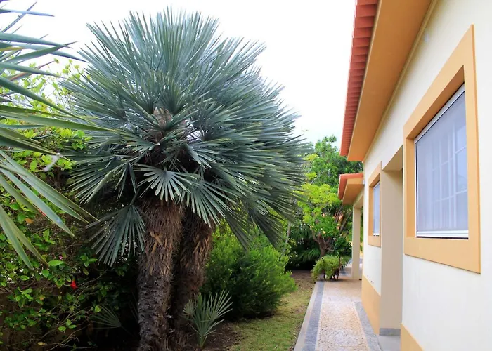 Welcoming House With Mountain View In *