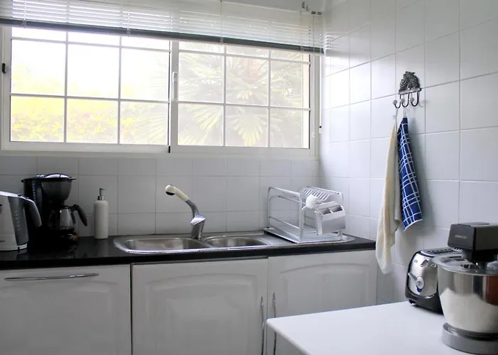 Welcoming House With Mountain View In * Porto Santo